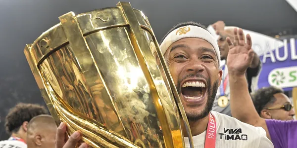 A bolada que Memphis Depay vai receber do Corinthians (Foto: Corinthians)