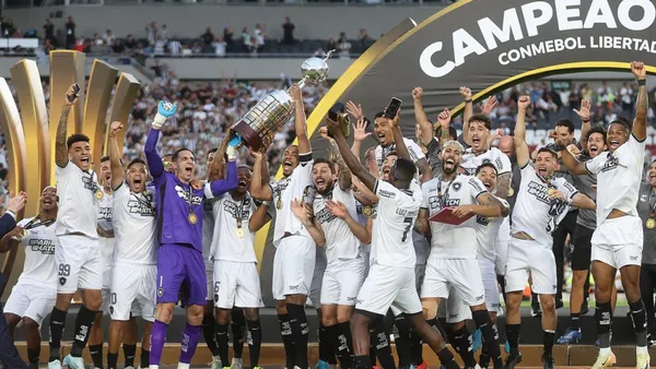 A quebra da maldição dos anos com 4 para os clubes brasileiros. Foto: Instagram