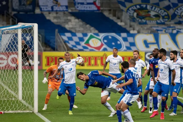 A Raposa encara mais uma vez a Série B em seu centenário