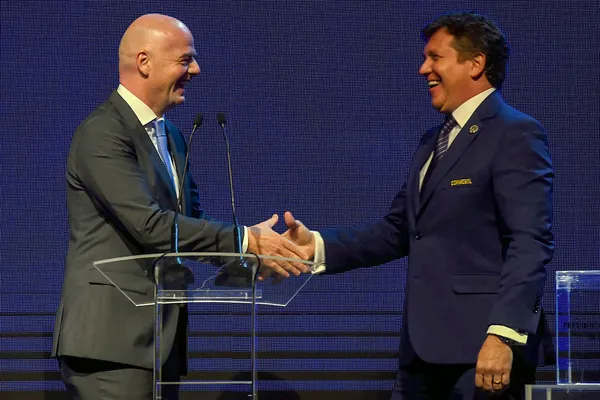 A relocação do torneio, no Brasil, foi vista com "séria preocupação" pela União Internacional de Jogadores de Futebol