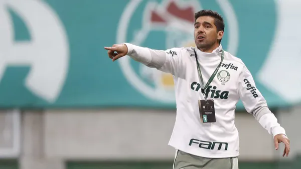Abel Ferreira está revoltado com rotina do Palmeiras