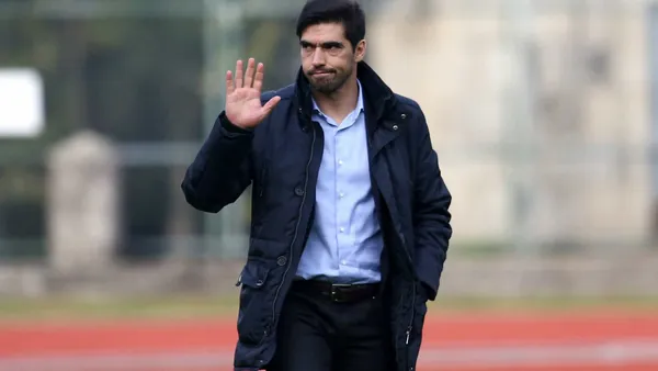 Abel Ferreira perdeu mais uma final pelo Palmeiras e o clima não está dos melhores