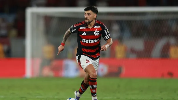 Arrascaeta em partida pelo Flamengo. Foto: Getty Images