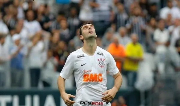 Atacante do Corinthians não tem muitas oportunidades e pode sair do clube