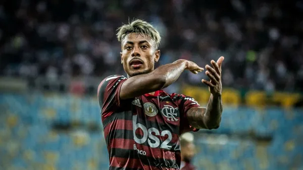 Atacante do Mengão perde a paciência durante as férias do clube