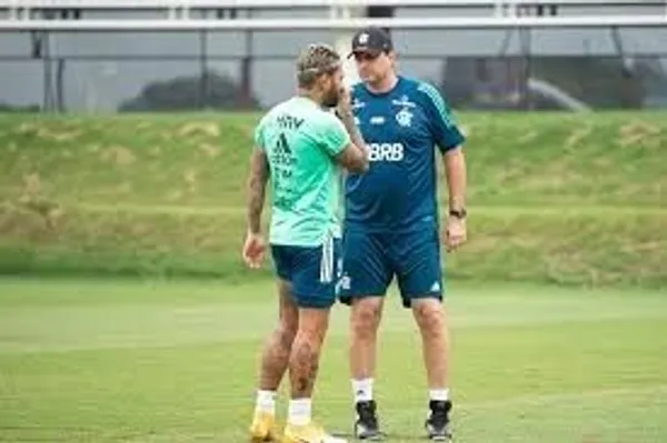 Atacante escolheu seu melhor parceiro de ataque na carreira