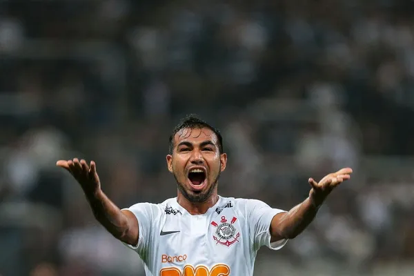 Atleta estava emprestado para a LDU, do Equador, em 2020, mas retorna ao Timão