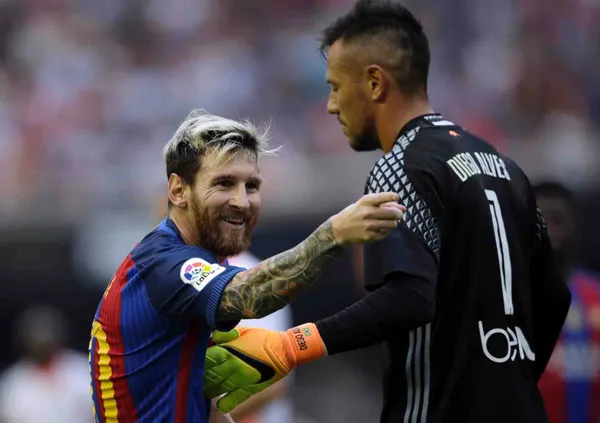 Barcelona usa mais uma contratação para agradar e permanecer com Messi