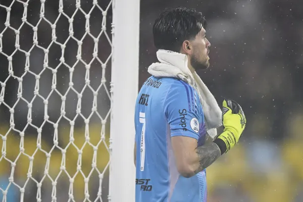 Bragantino x Flamengo no Estádio Cícero de Souza Marques (Foto: Gilvan de Souza de Marques)