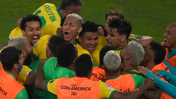 Brasil enfrenta o Equador já classificado em primeiro do grupo B