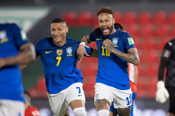 Brasil lidera as Eliminatórias na América do Sul