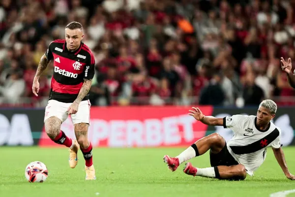 Cebolinha em ação pelo Flamengo. Foto: Gilvan Souza/Flamengo