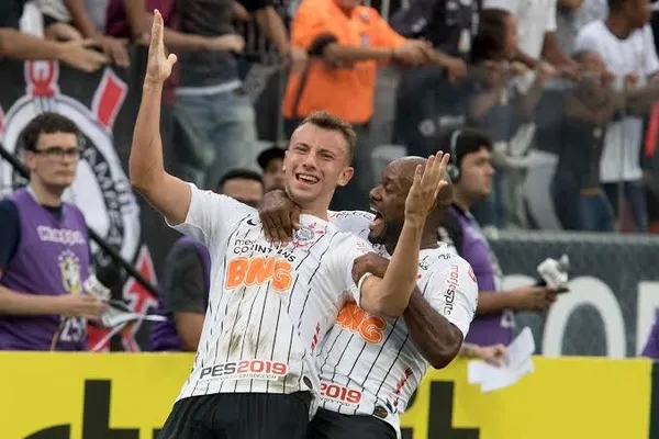 Corinthians prevê lucro com jovem atleta no futuro