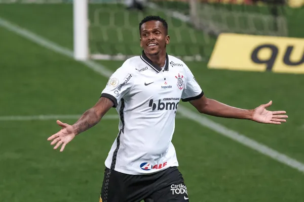 Corinthians tem a grande chance de equilibrar suas contas com venda de maior promessa