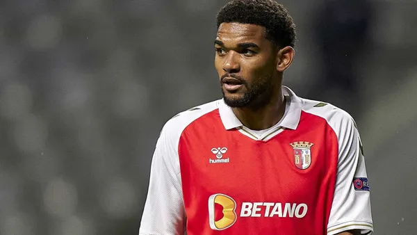 Defensor cometeu deslize imperdoável para os torcedores