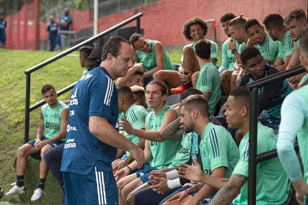 Desde sua renovação o arqueiro disputou apenas uma partida