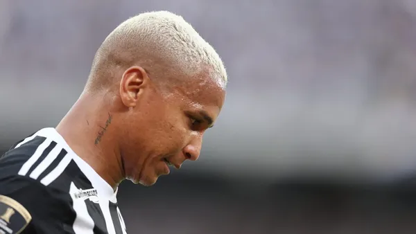 Deyverson durante a final da Libertadores