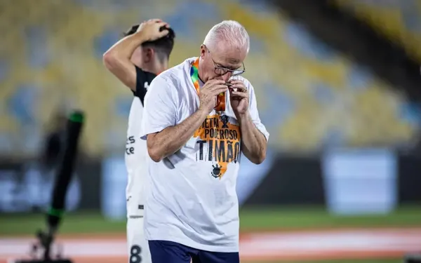 Dorival Júnior conquistou a Copa do Brasil e Supercopa com o Corinthians (Foto: JHONY INACIO/Agencia Enquadrar/Gazeta Press)