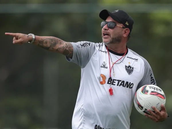 El Turco tem sido pedido pelos torcedores do Monterrey