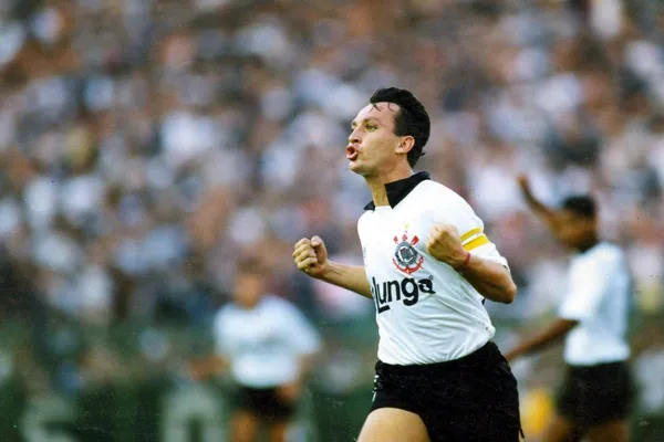 Ex-jogador quer reformular o Timão em pouco tempo