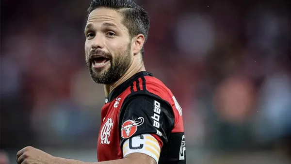 Experiente meia do Mengão surpreendeu em sua escolha