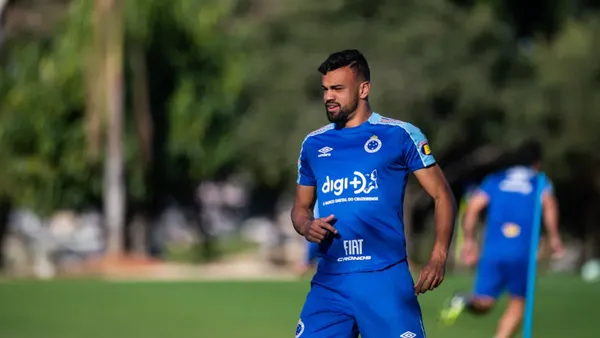 Fabrício Bruno em sua passagem anterior pelo Cruzeiro