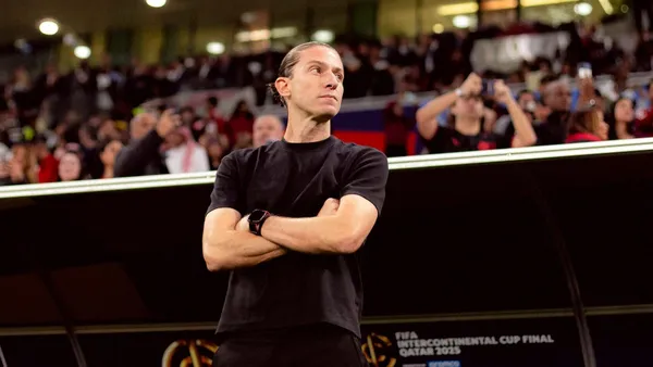 Filipe Luís, técnico do Flamengo. Foto: Adriano Fontes/Flamengo