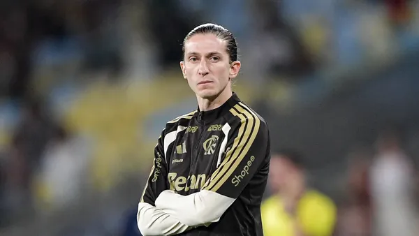 Filipe Luis, técnico do Flamengo. Foto: Thiago Ribeiro/AGIF