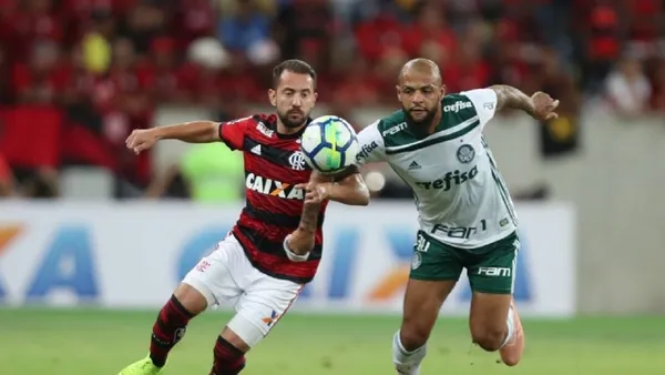 Finalista da Libertadores atrai a atenção de craque do Mengão