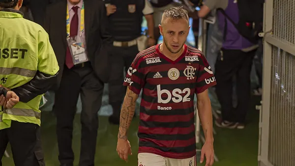 Flamengo ganha concorrente de peso para ter Rafinha mais uma vez