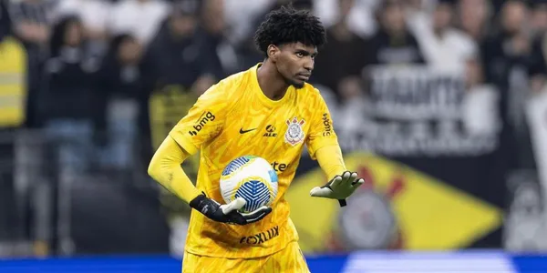 Foi essa a resposta de Hugo Souza após perder o clássico para o São Paulo