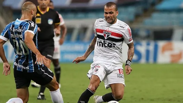 Folclórico time brasileiro confronta Tricolor após derrota para lanterna do Brasileirãobrasileiro confronta Tricolor após derrota para lanterna do Brasileirão