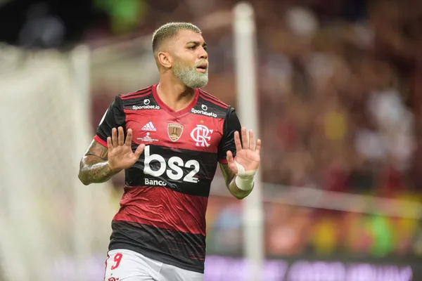 Gabriel Barbosa é condenado por escândalo no cassino clandestino