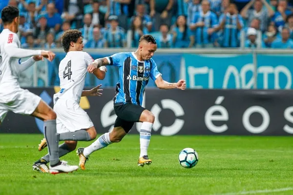 Grêmio derrotou o Guarani por 2 a 0 e se classificou para as quartas de final da Copa Libertadores de 2020