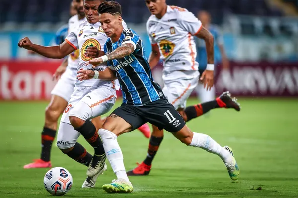 Grêmio entra em campo pela Libertadores