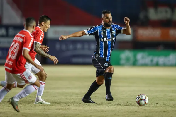 GreNal terá mais dois capítulos pelo Campeonato Brasileiro