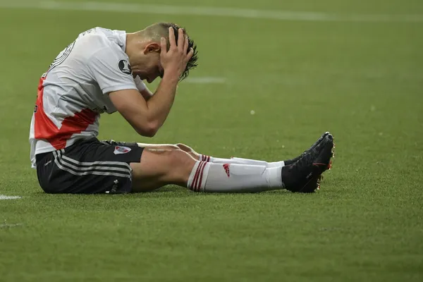 Hernán Crespo já vê atacante argentino como “substituto” de Rafael Borré