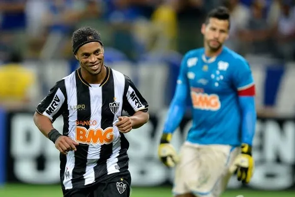 Hijo de Ronaldinho de um dos maiores craques do futebol é a próxima estrela