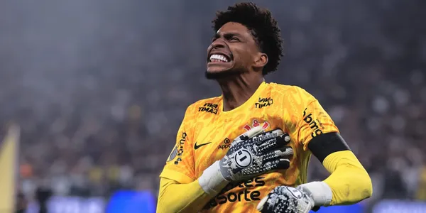Hugo Souza segue se destacando em estatística importante (Foto: Corinthians)