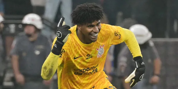 Hugo Soyza diz que escolheu defender o Corinthians