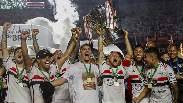 Jogador foi campeão pelo São Paulo