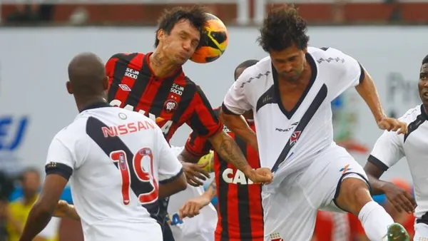 Jogador foi um dos que ficaram marcados na campanha do rebaixamento em 2013