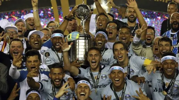 Jogador ganhou a Libertadores e agora está sem contrato