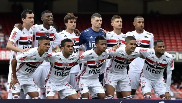 JogadorJogador foi importante em um dos gols da partida de volta da Copa Sul-Americanafoi importante em um dos gols da partida de volta da Copa Sul-Americana