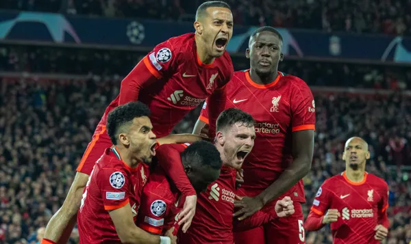 Jogo de ida das semifinais