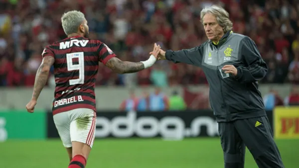 Jorge Jesus detonou ex-Corinthians e fez questão de exaltar Gabigol