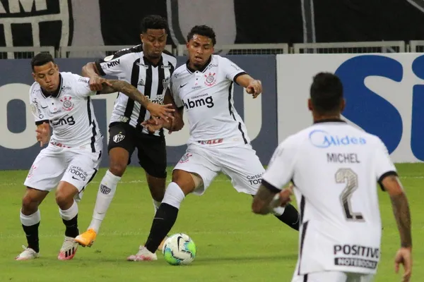 Jovem atleta está em baixa no Timão