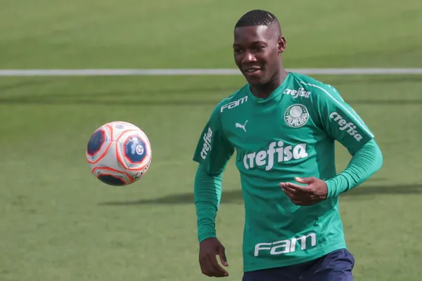 Jovem promessa do futebol brasileiro é apontado na Seleção Brasileira em poucos anos