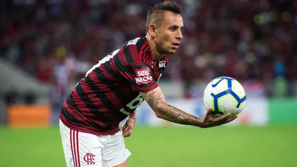 Lateral abriu o jogo sobre negociação frustrada com o Flamengo