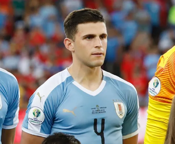 Lateral-direito é um dos pedidos do técnico Abel Ferreira para reforçar o elenco